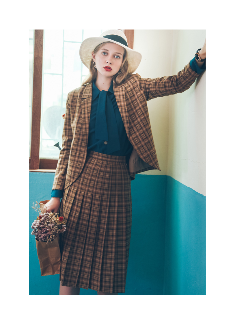 MsBlossom - Plaid Blazer