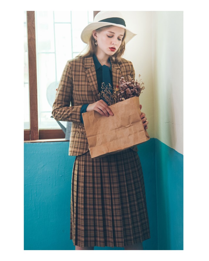 MsBlossom - Plaid Blazer