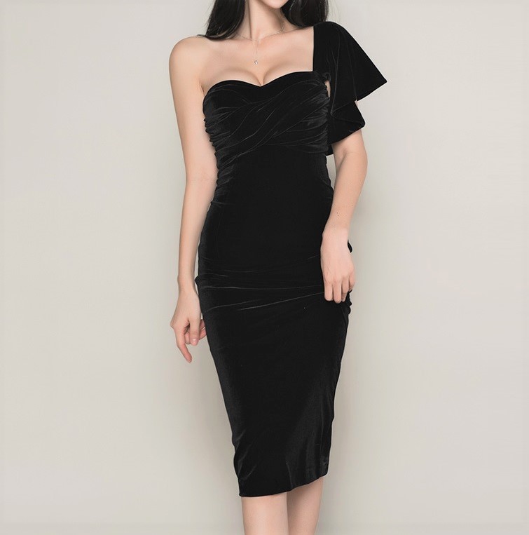 Closet de Cendrillon - Robe de soirée bustier en velours à une manche