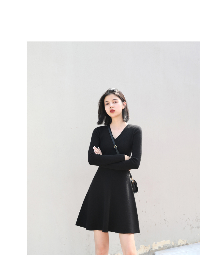MsBlossom - Robe trapèze en tricot à col en V