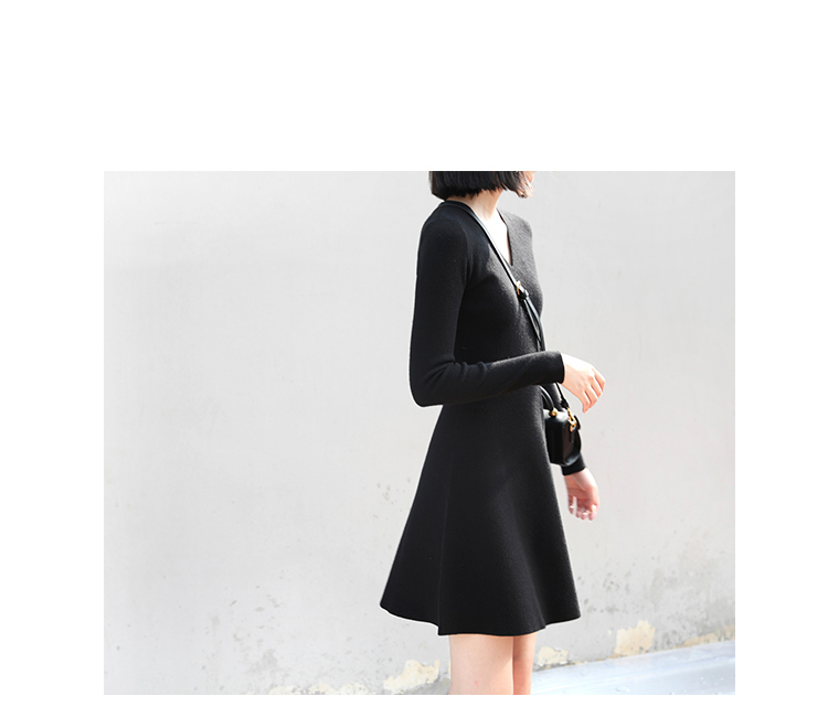 MsBlossom - Robe trapèze en tricot à col en V