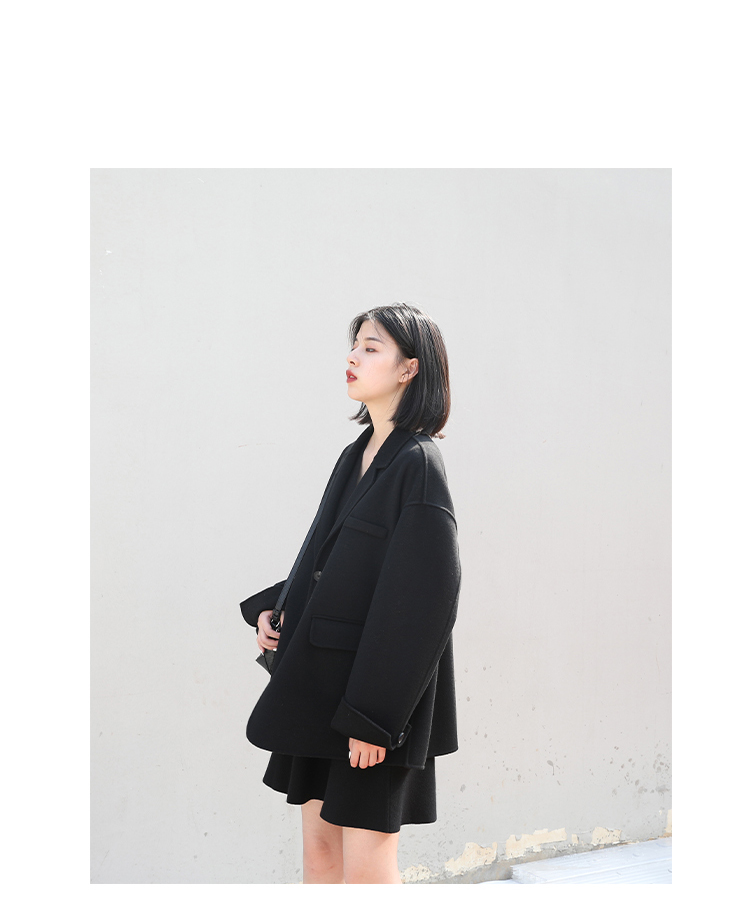 MsBlossom - Robe trapèze en tricot à col en V