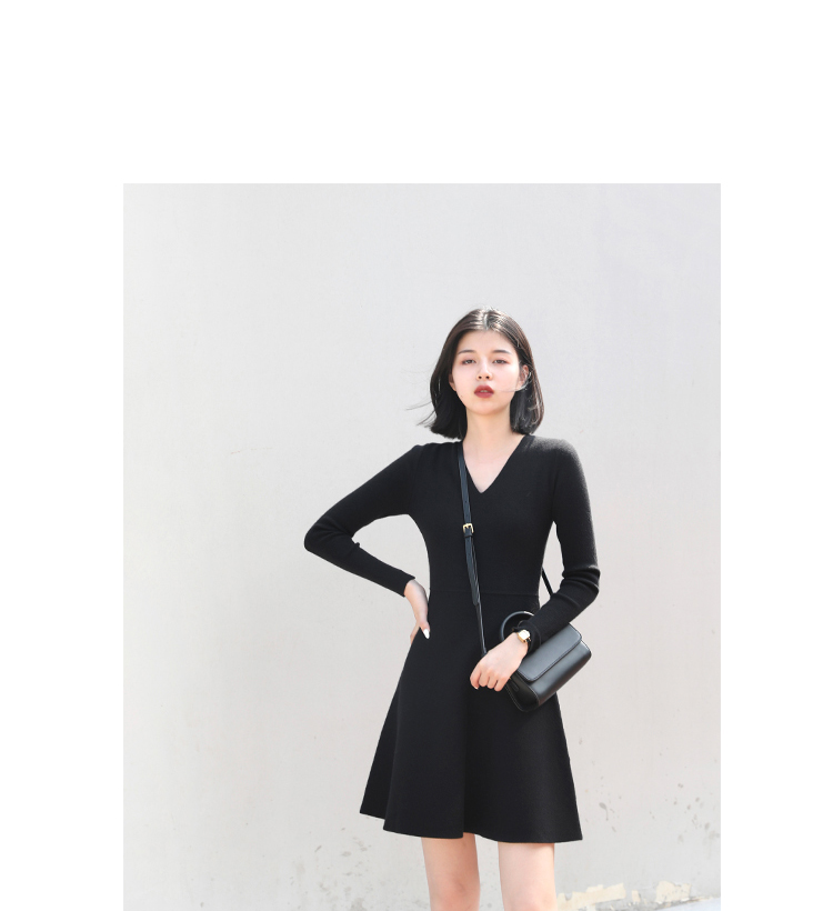 MsBlossom - Robe trapèze en tricot à col en V