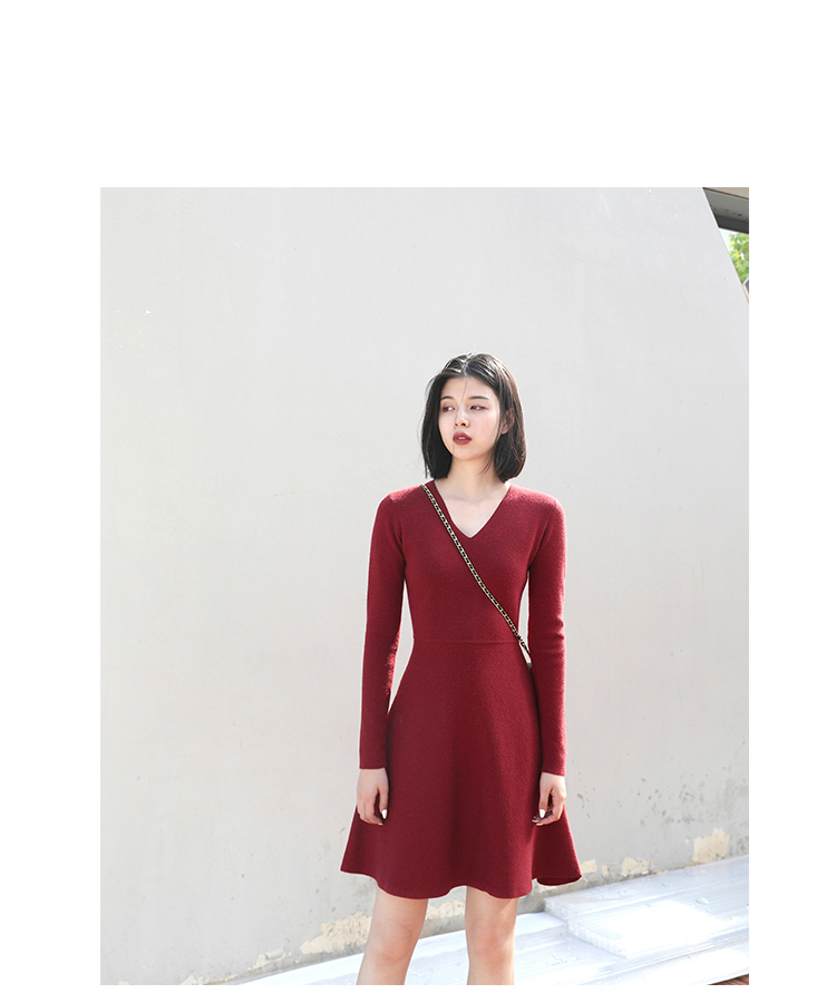 MsBlossom - Robe trapèze en tricot à col en V