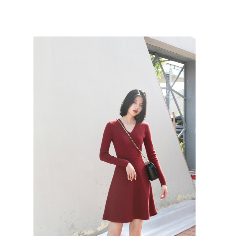 MsBlossom - Robe trapèze en tricot à col en V
