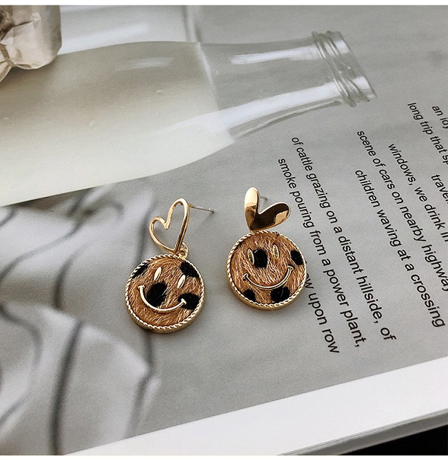 NYU NYU - Smiley Face Earrings