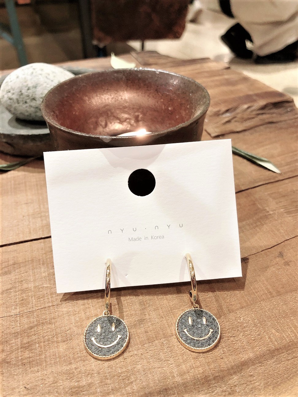 NYU NYU - Smiley Face Hoop Earrings