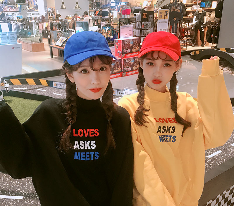 Icecream12 - Crew-Neck Lettering Pullover