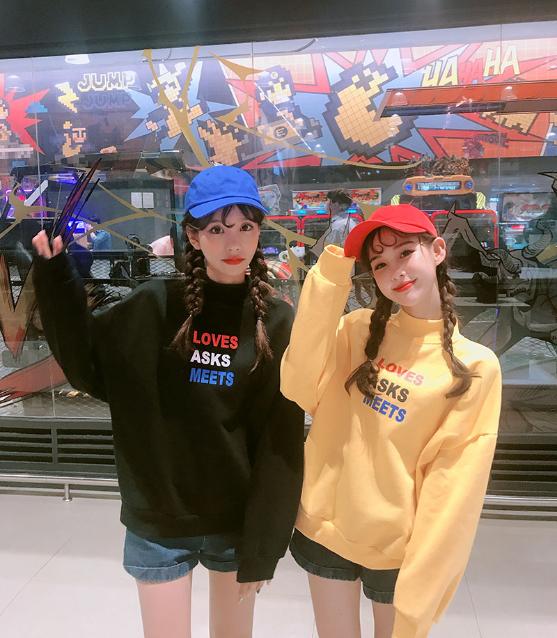 Icecream12 - Crew-Neck Lettering Pullover
