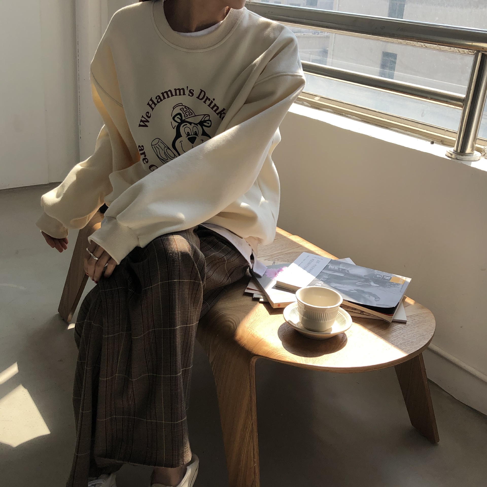 Rosy.B - Long-Sleeve Round-Neck Printed Pullover