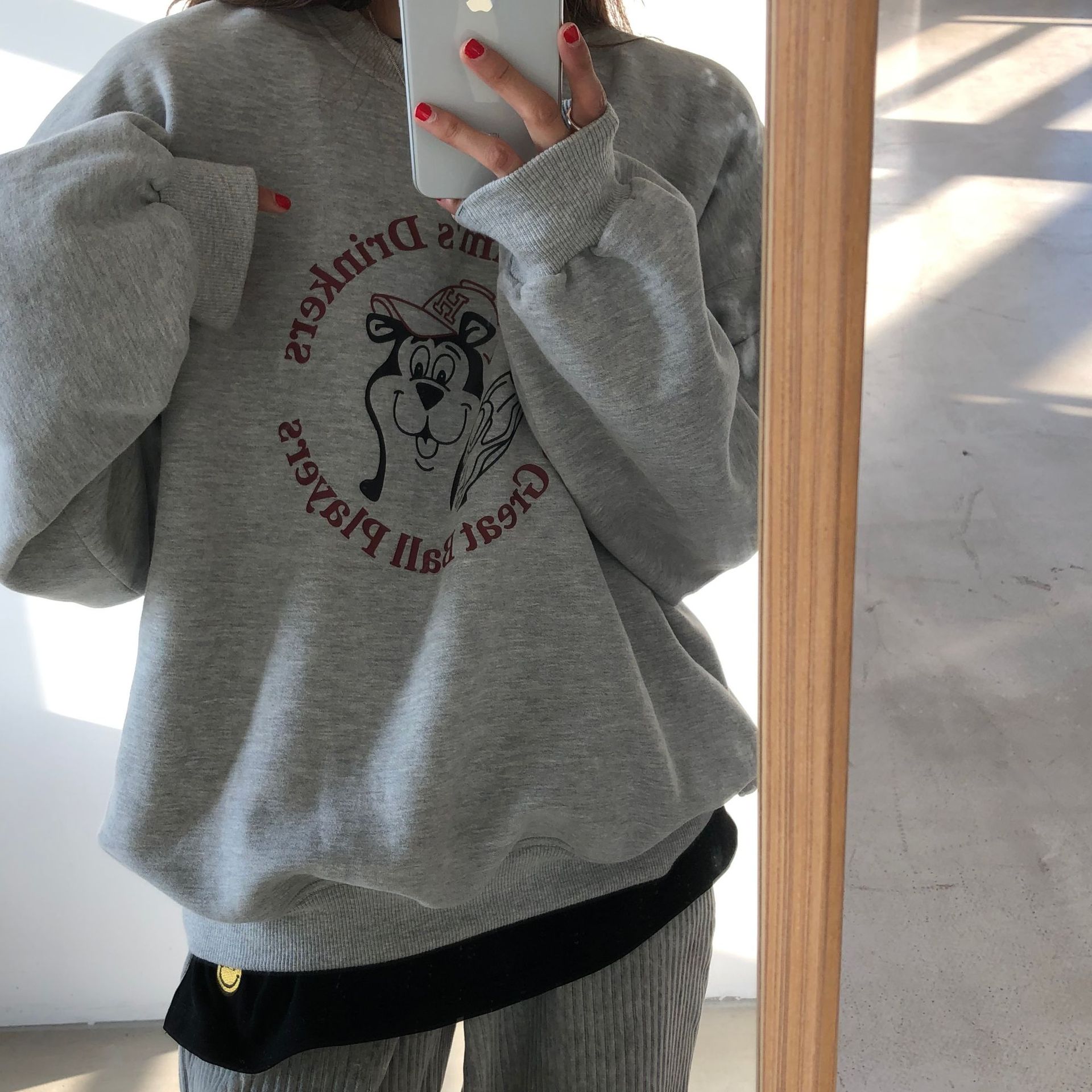 Rosy.B - Long-Sleeve Round-Neck Printed Pullover