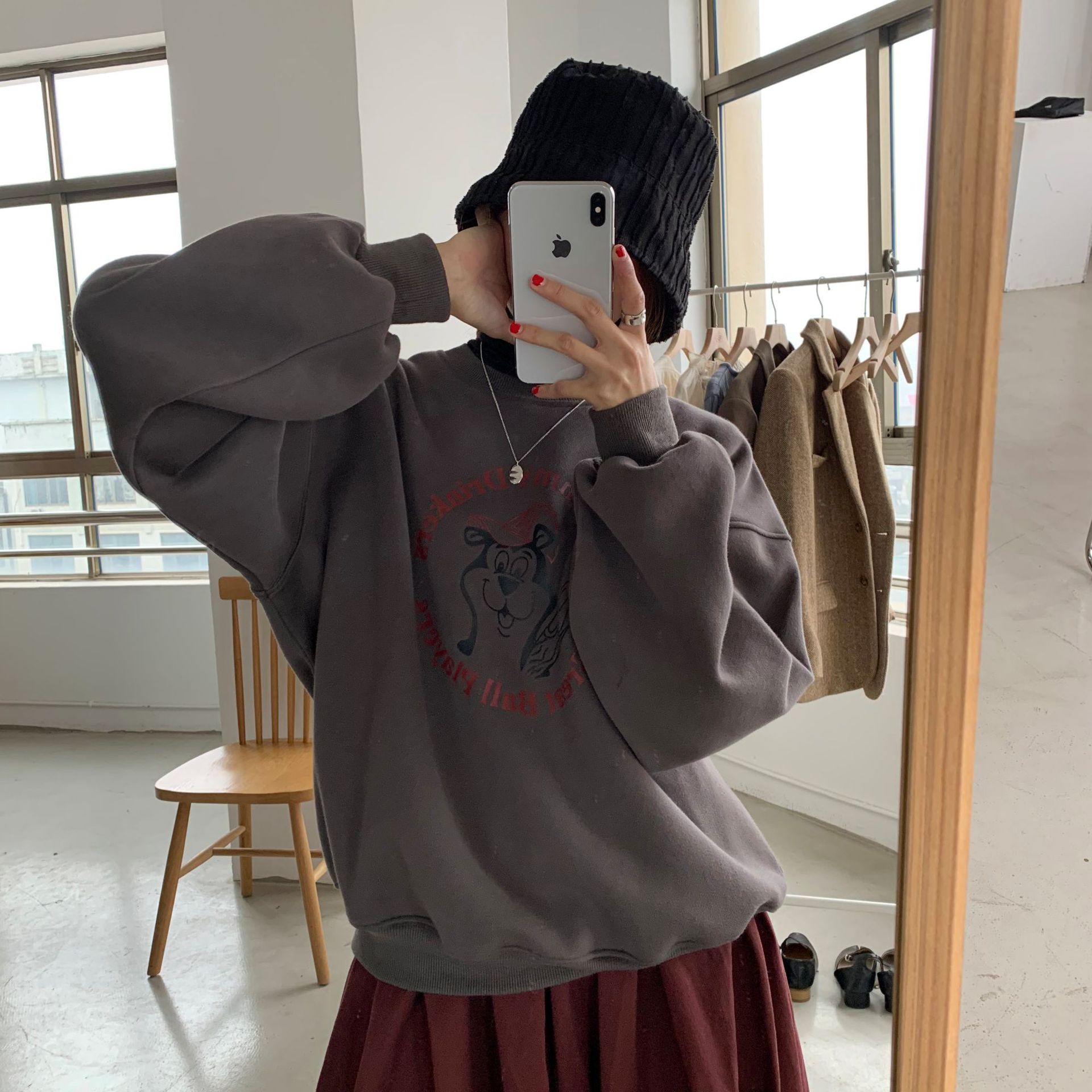 Rosy.B - Long-Sleeve Round-Neck Printed Pullover