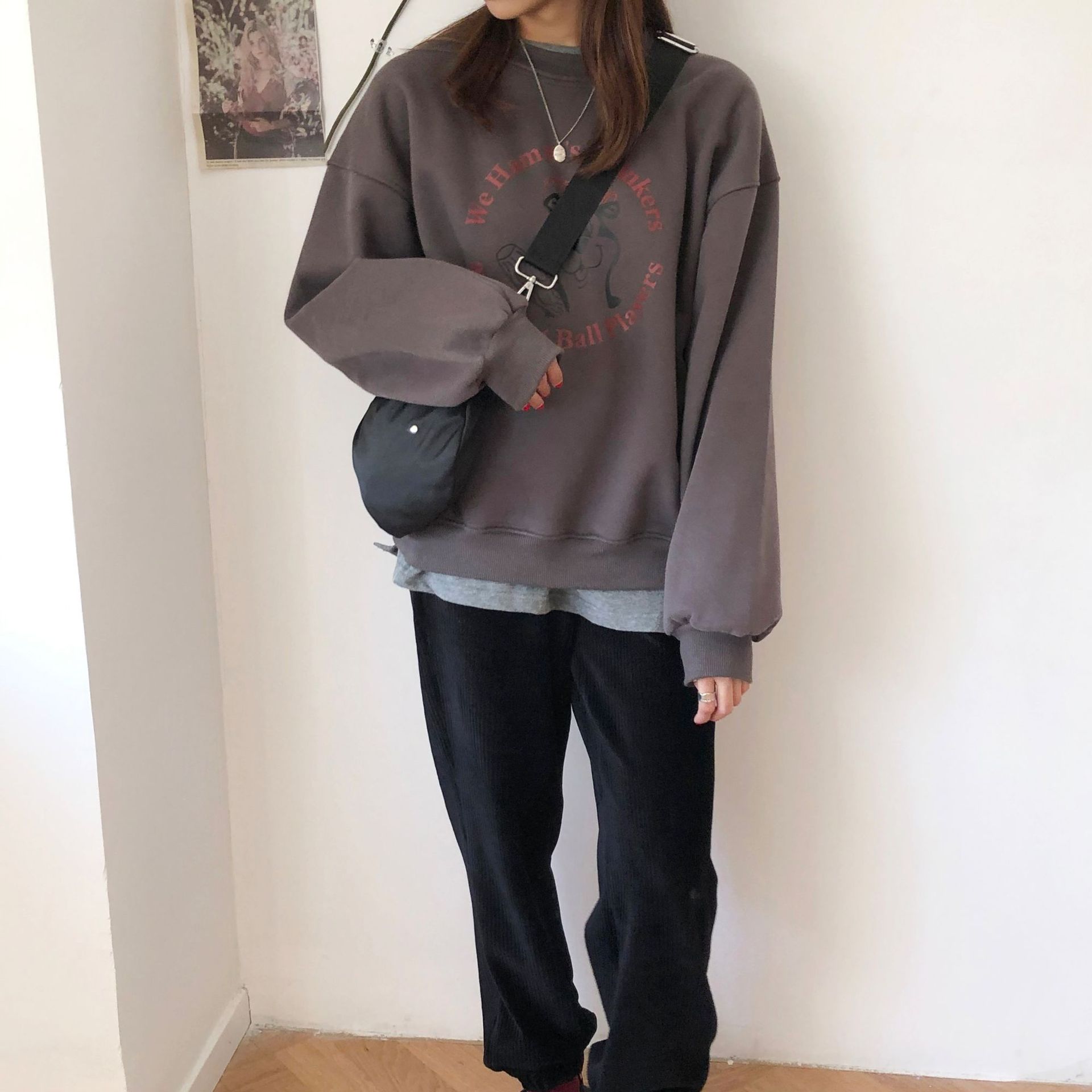 Rosy.B - Long-Sleeve Round-Neck Printed Pullover