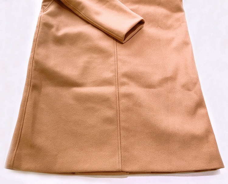 For J - Manteau uni à double boutonnage et poche