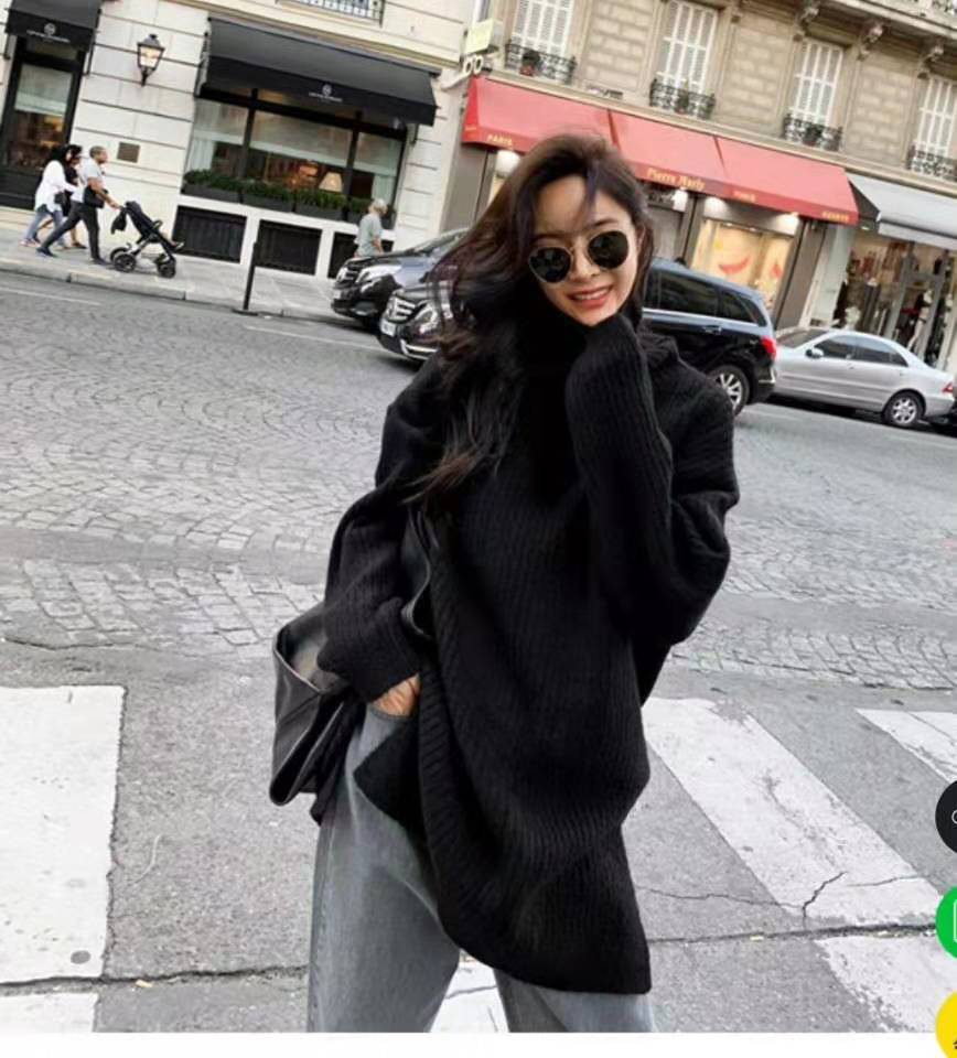 Bbuckkooki - Long-Sleeve Ribbed Turtleneck Top