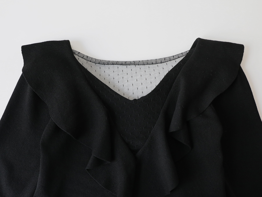Cherryville - Haut en tricot à empiècement en tulle et manches cloche