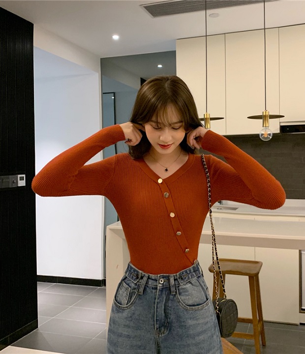 MsBlossom - Long-Sleeve Buttoned V-Neck Knit Top