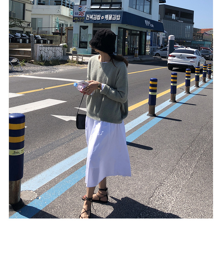 Rosy.B - Round-Neck Plain Ribbed Knit Sweater