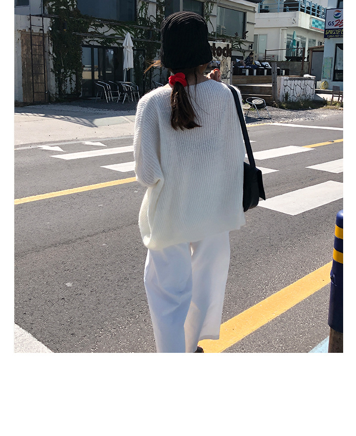 Rosy.B - Round-Neck Plain Ribbed Knit Sweater