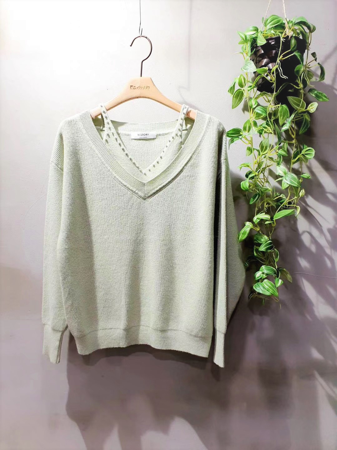 Souland - Haut en maille à encolure en V et perle camisole