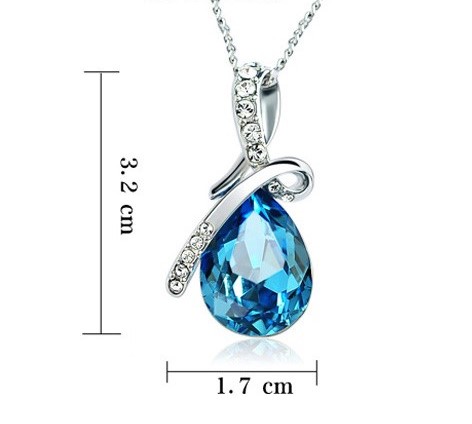 Stylevana - Collier à pendentif goutte strass