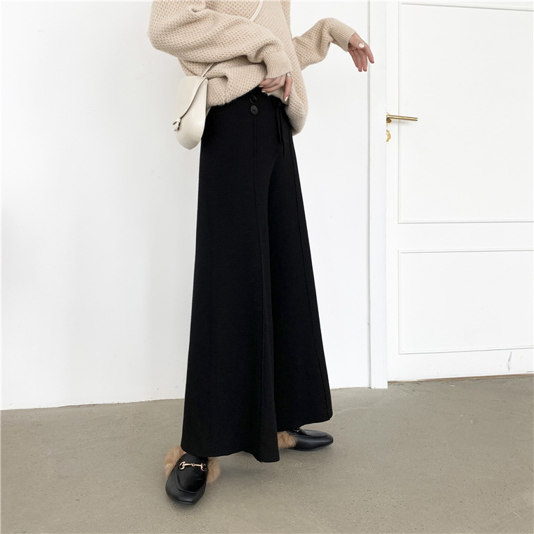 Bbuckkooki - Pantalon large en maille boutonnée à taille bande