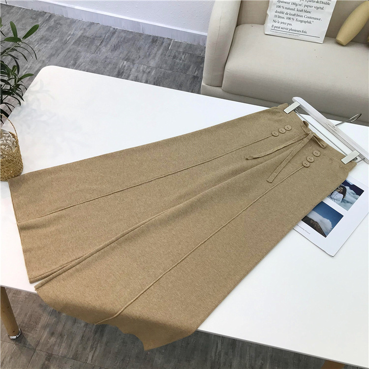 Bbuckkooki - Pantalon large en maille boutonnée à taille bande