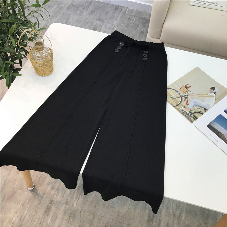 Bbuckkooki - Pantalon large en maille boutonnée à taille bande