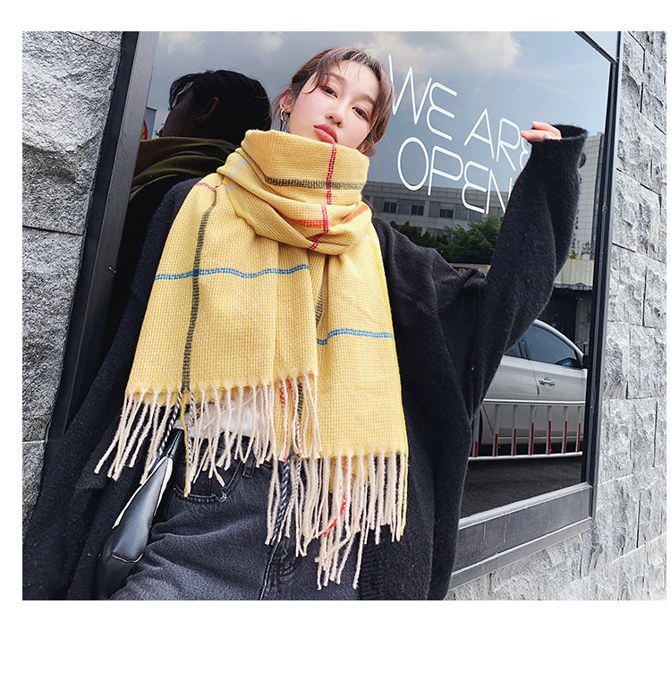 Stylevana - Écharpe écossaise à ourlet frangé