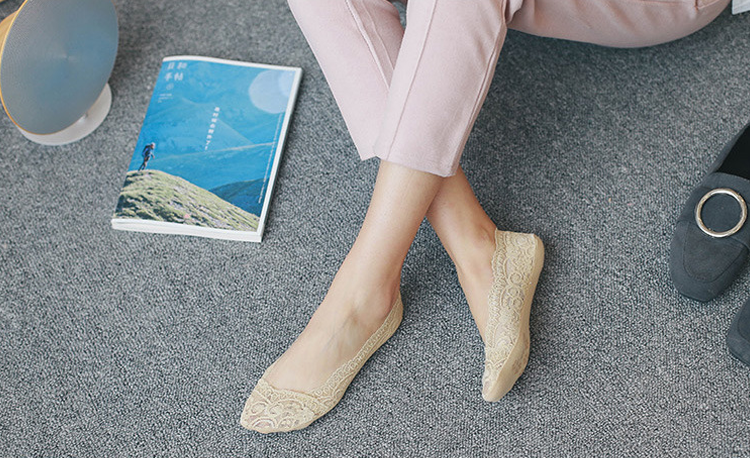 Stylevana - Set of 3: Lace Invisible Socks