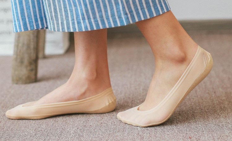 Stylevana - Lot de 3: chaussettes unies invisibles antidérapantes