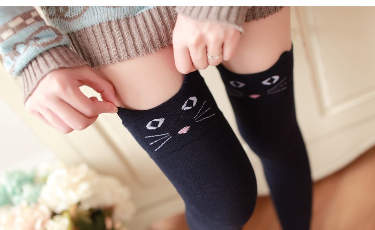 Stylevana - Animal Printed Overknee Socks