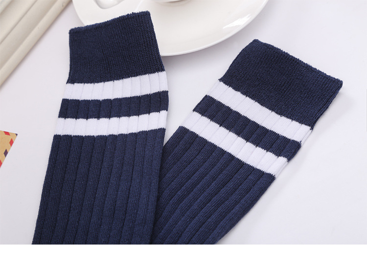 Stylevana - Striped Overknee Knit Socks
