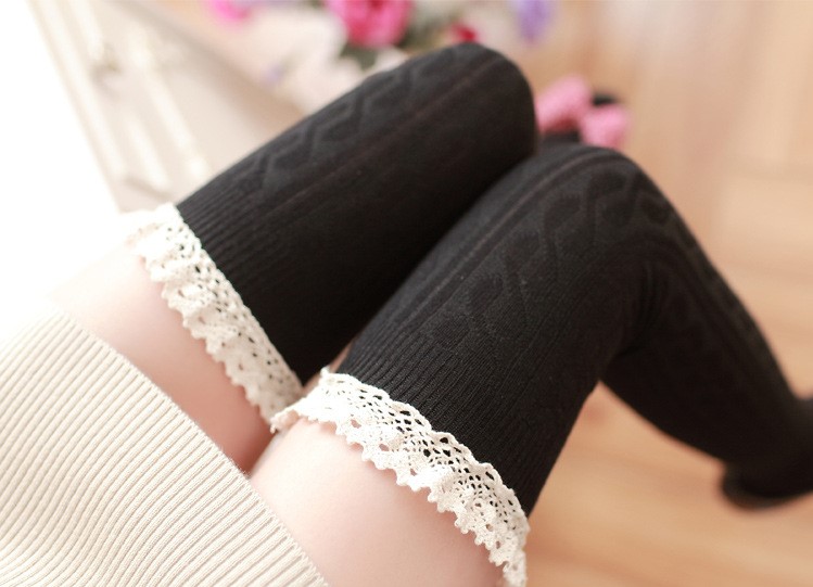Stylevana - Crochet Lace Trim Patterned Overknee Socks