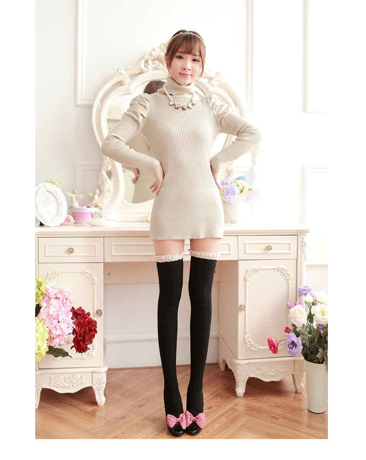 Stylevana - Crochet Lace Trim Patterned Overknee Socks