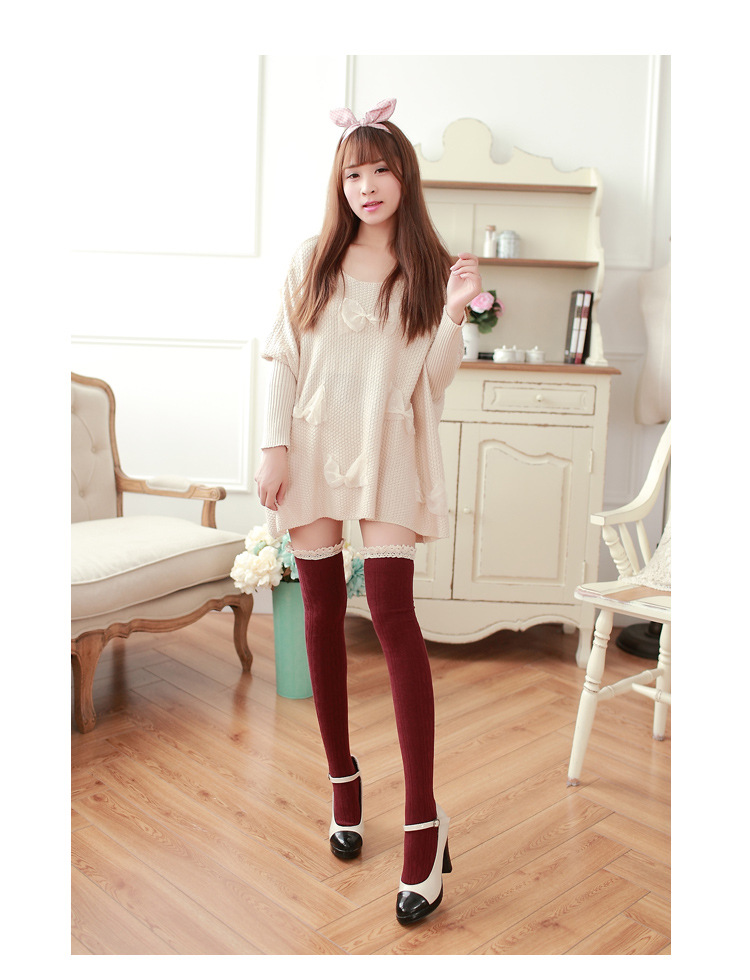 Stylevana - Crochet Lace Trim Patterned Overknee Socks
