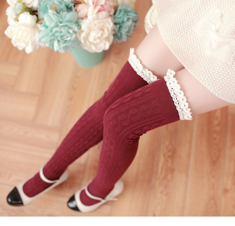 Stylevana - Crochet Lace Trim Patterned Overknee Socks