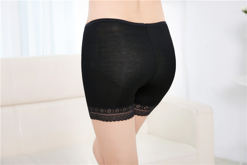 Stylevana - Lace Trim Under Shorts