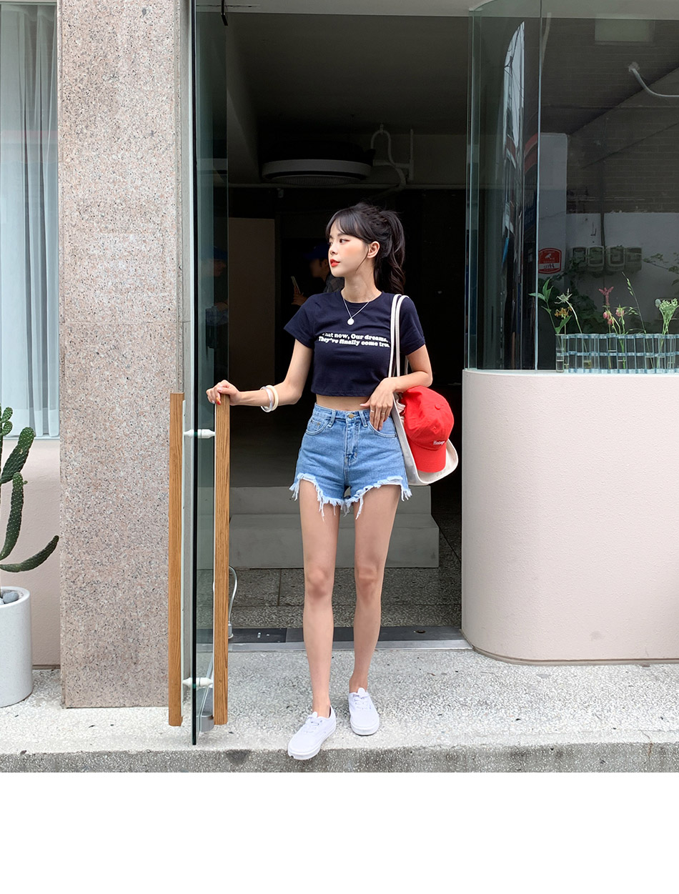 MERONGSHOP - Distressed Fringed-Hem Denim Shorts