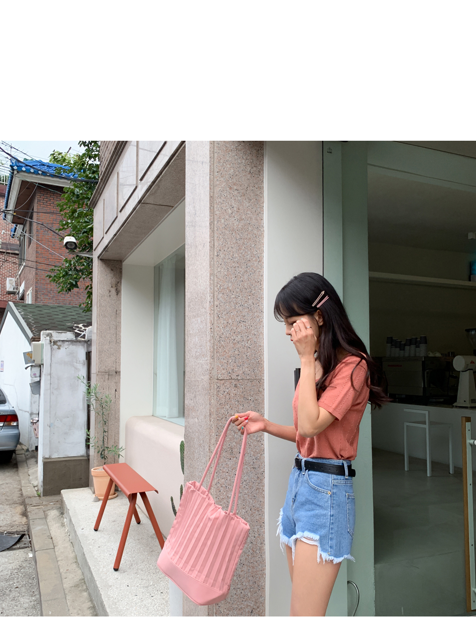 MERONGSHOP - Distressed Fringed-Hem Denim Shorts