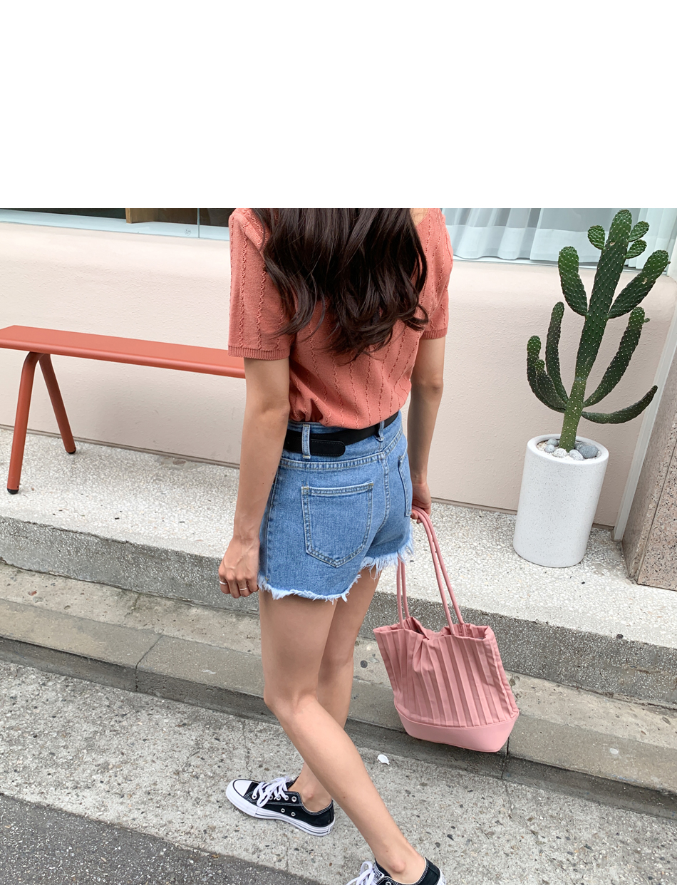 MERONGSHOP - Distressed Fringed-Hem Denim Shorts