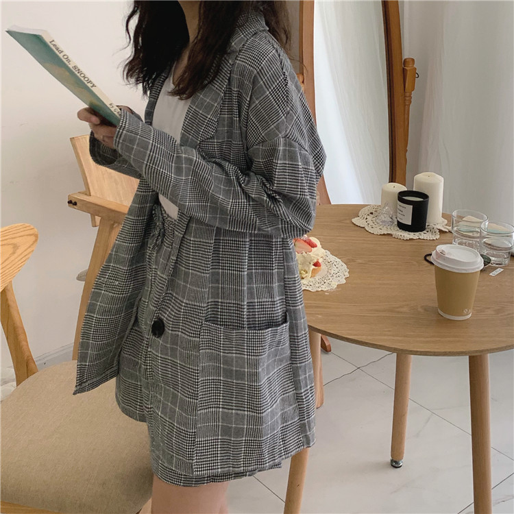 MissLady - Tie-Waist Plaid Shorts