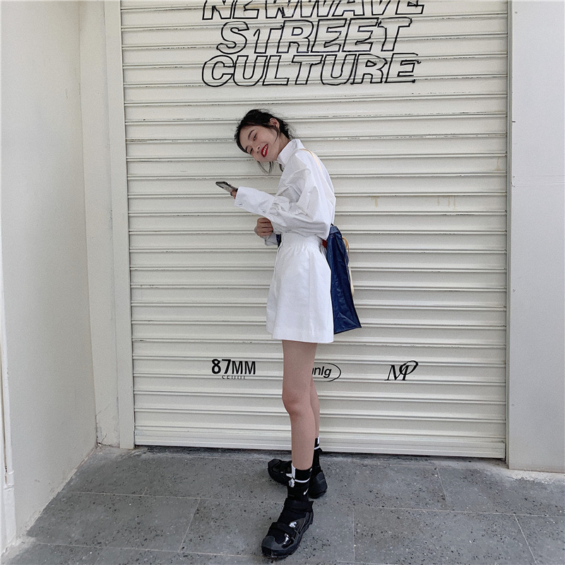 PinkGirl - High-Waist Plain Shorts