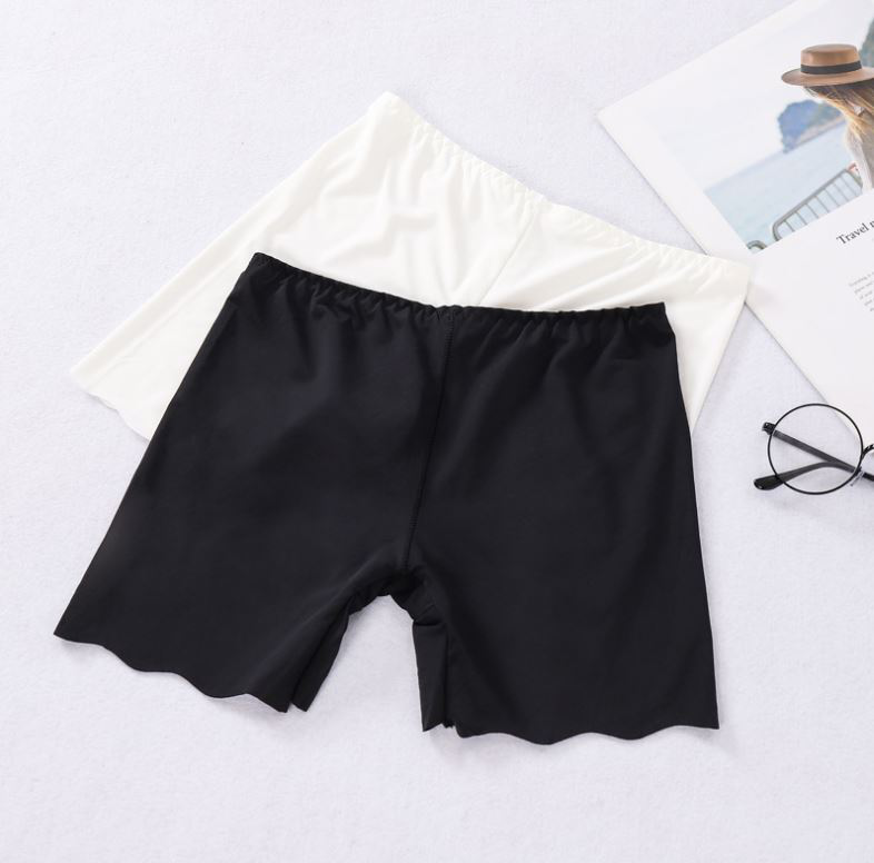 Stylevana - Plain Seamless Under Shorts
