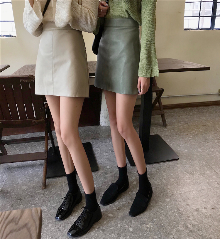 MissLady - Mini-jupe unie en faux cuir