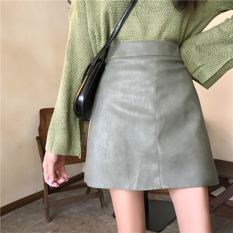 MissLady - Mini-jupe unie en faux cuir