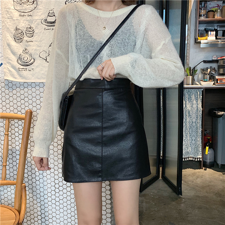 MissLady - Mini-jupe unie en faux cuir