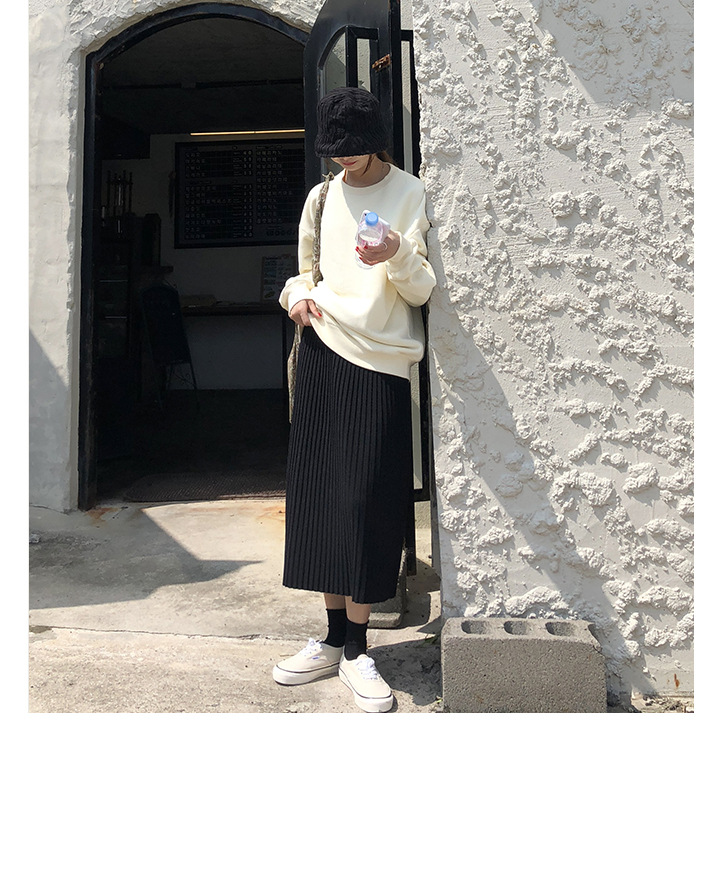 Rosy.B - Band-Waist Pleated Midi Knit Skirt