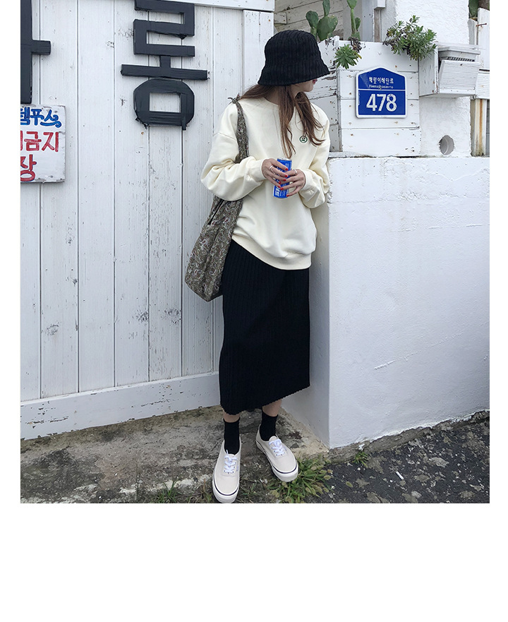 Rosy.B - Band-Waist Pleated Midi Knit Skirt