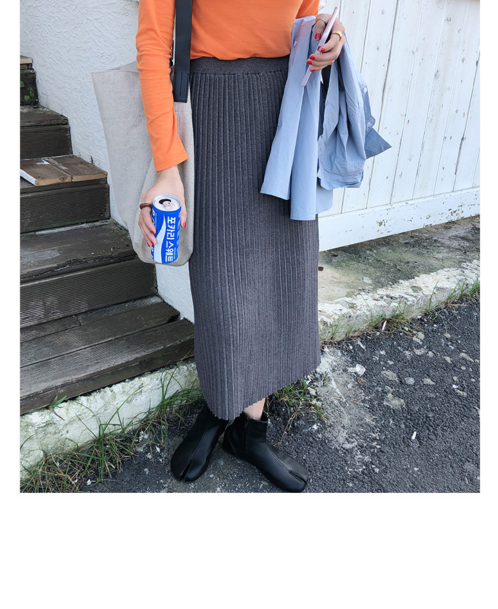 Rosy.B - Band-Waist Pleated Midi Knit Skirt